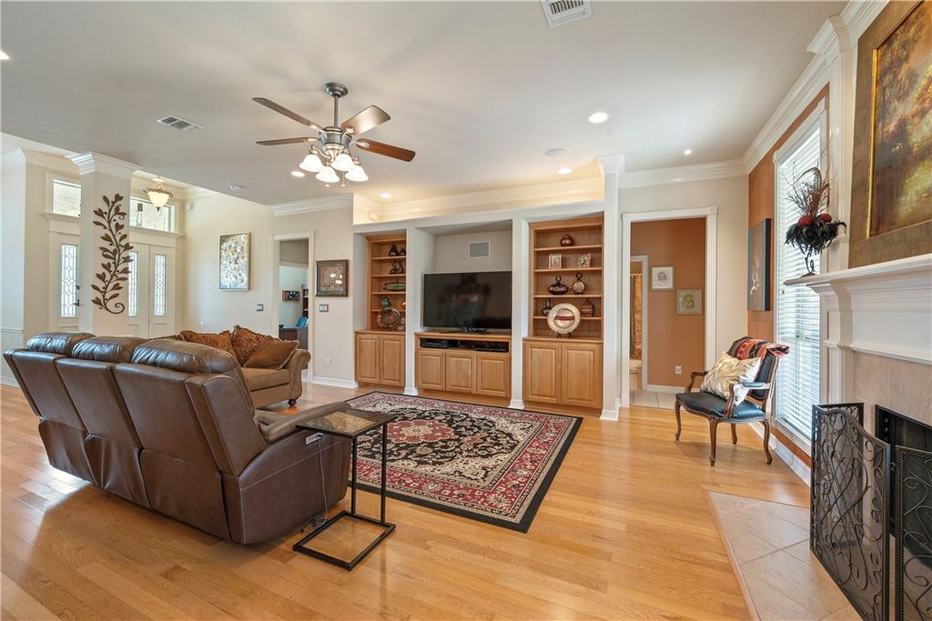 Photo of 310 Sapphire Drive, College Station, TX 77845 (MLS # 26004697)