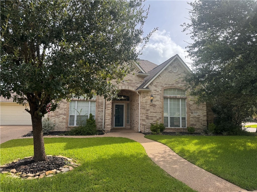 Photo of 2107 Williams Way, Bryan, TX 77808 (MLS # 26009242)