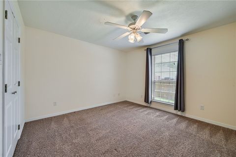 Tiny photo for 2107 Williams Way, Bryan, TX 77808 (MLS # 26009242)