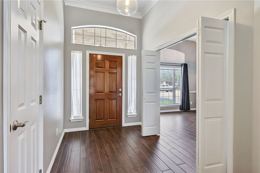 Photo of 2107 Williams Way, Bryan, TX 77808 (MLS # 26009242)