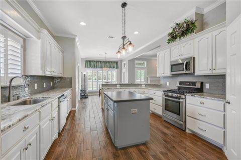Tiny photo for 2107 Williams Way, Bryan, TX 77808 (MLS # 26009242)