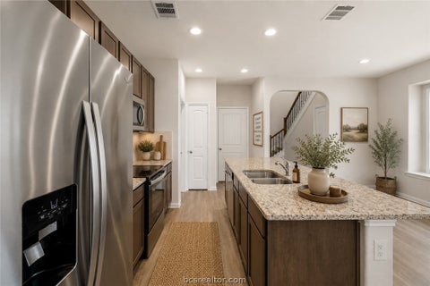 Tiny photo for 4702 Nopalitos Way, Bryan, TX 77807 (MLS # 26009775)