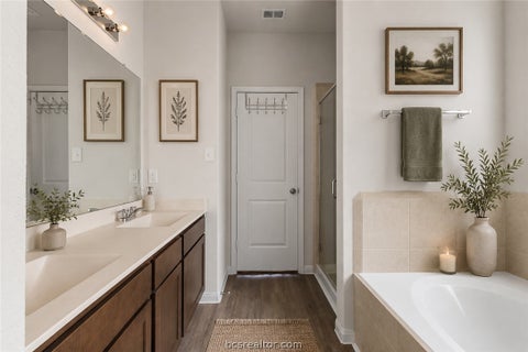 Tiny photo for 4702 Nopalitos Way, Bryan, TX 77807 (MLS # 26009775)