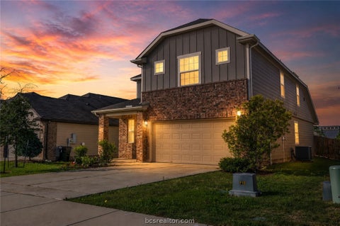 Photo of 4702 Nopalitos Way, Bryan, TX 77807 (MLS # 26009775)