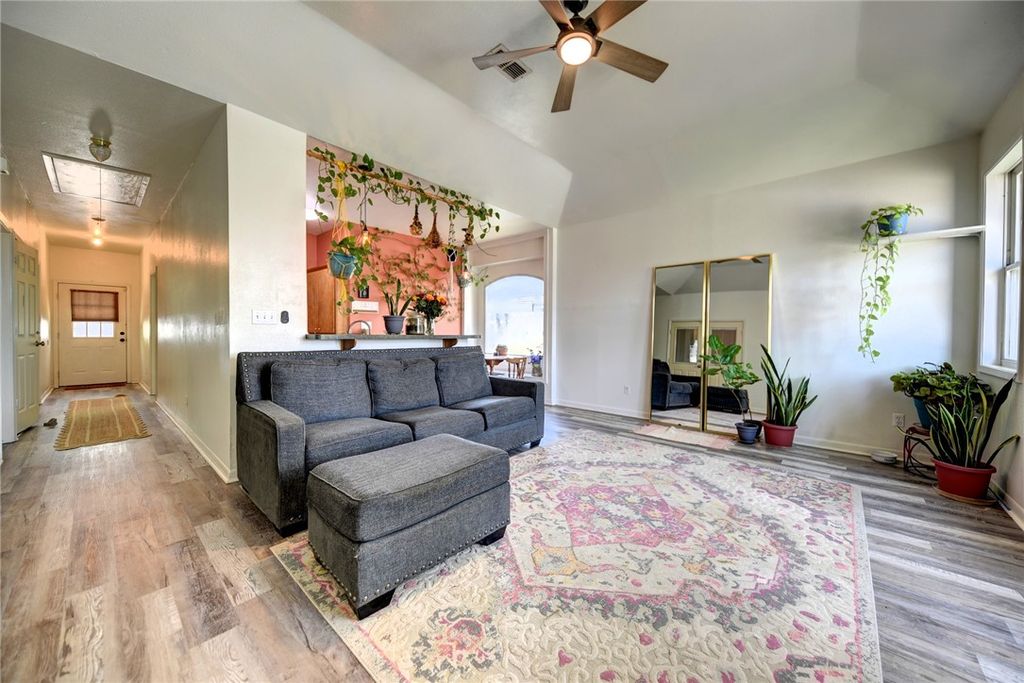 Photo of 213 N Austin Street, Brenham, TX 77833 (MLS # 25010292)