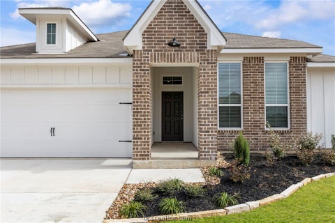 Tiny photo for 258 Harvest Lake Drive, Snook, TX 77878 (MLS # 26012590)
