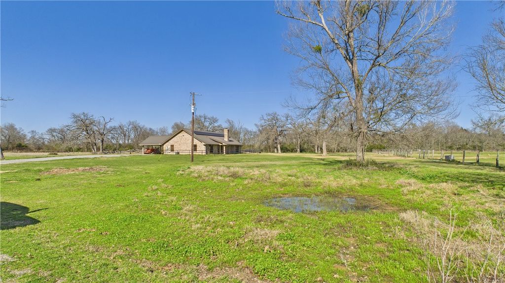 listing image 40