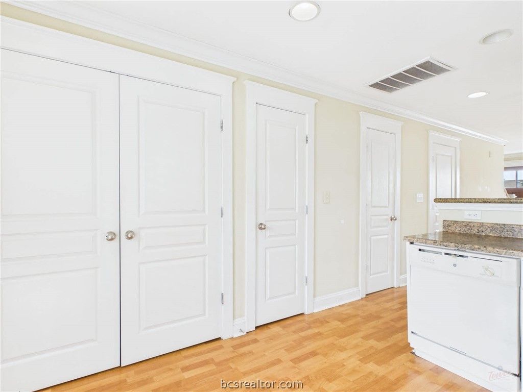 Photo of 1725 Harvey Mitchell Parkway S #1629, College Station, TX 77840 (MLS # 26005719)