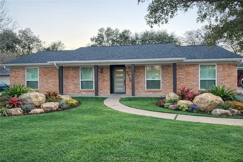 Photo of 3710 Windridge Drive, Bryan, TX 77802 (MLS # 26001692)