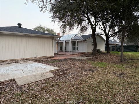 Tiny photo for 3710 Windridge Drive, Bryan, TX 77802 (MLS # 26001692)