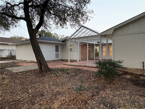 Tiny photo for 3710 Windridge Drive, Bryan, TX 77802 (MLS # 26001692)