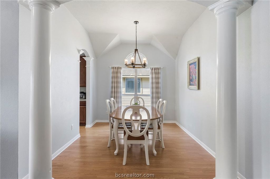 Photo of 2709 Barronwood Drive, Bryan, TX 77807 (MLS # 26003859)