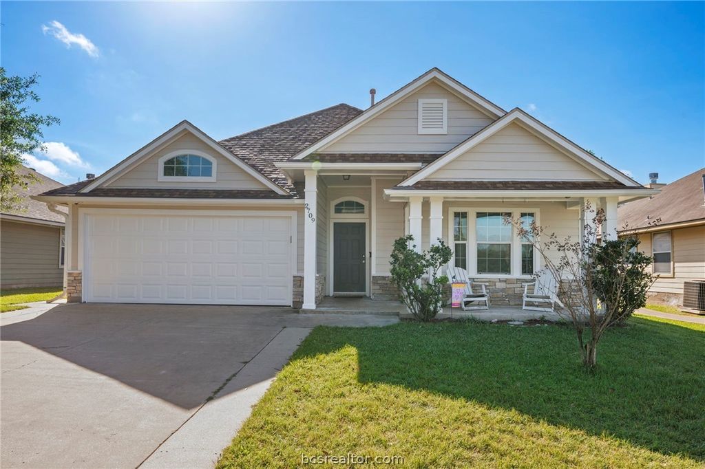 Photo of 2709 Barronwood Drive, Bryan, TX 77807 (MLS # 26003859)