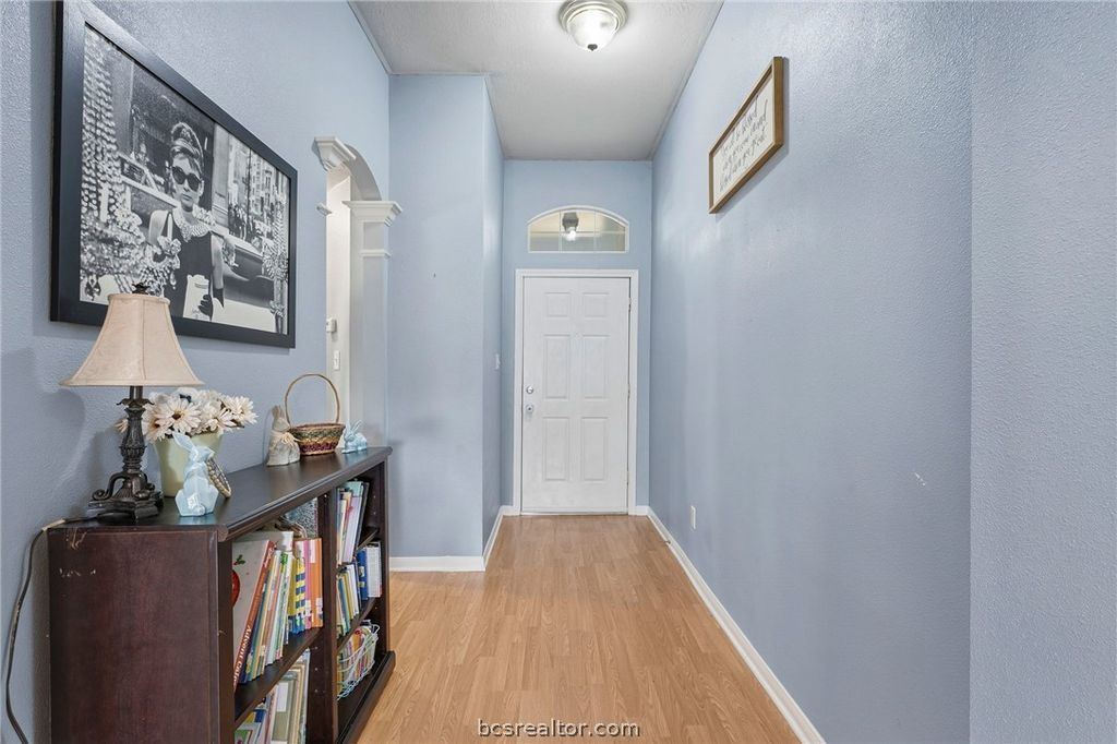 Photo of 2709 Barronwood Drive, Bryan, TX 77807 (MLS # 26003859)