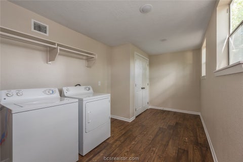 Tiny photo for 404 Day Avenue, Bryan, TX 77801 (MLS # 26011040)