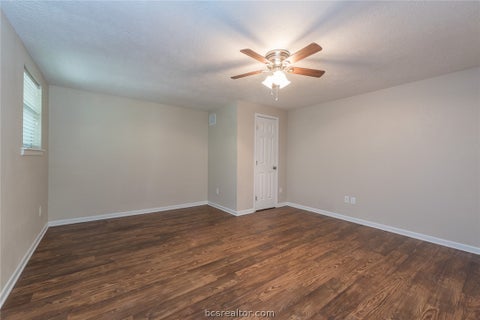 Tiny photo for 404 Day Avenue, Bryan, TX 77801 (MLS # 26011040)