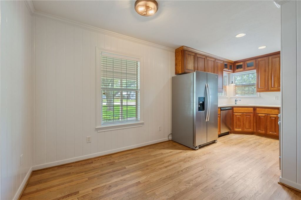 Photo of 715 Inwood Drive, Bryan, TX 77802 (MLS # 26005695)