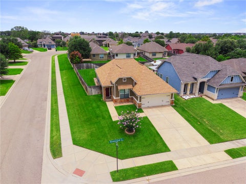 Tiny photo for 2724 Rivers End Drive, College Station, TX 77845 (MLS # 26008616)