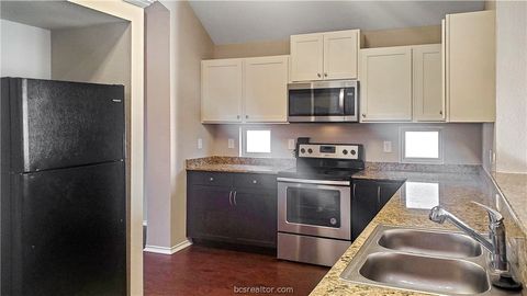 Tiny photo for 3741 Mariposa Court, Bryan, TX 77808 (MLS # 26001709)