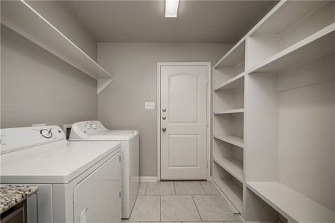 Tiny photo for 4207 Quartz Creek Court, College Station, TX 77845 (MLS # 25011292)