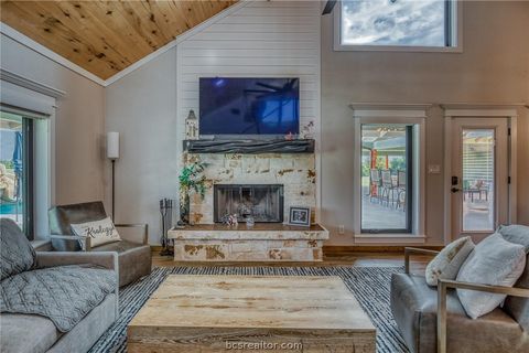 Tiny photo for 18581 William Penn Road, Washington, TX 77880 (MLS # 26001922)