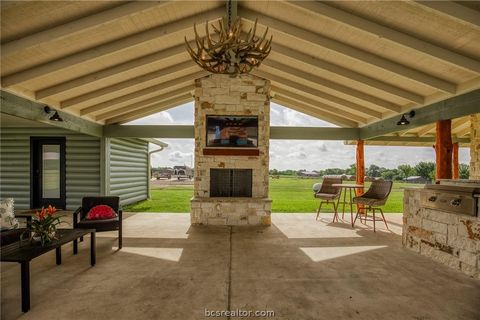 Tiny photo for 18581 William Penn Road, Washington, TX 77880 (MLS # 26001922)