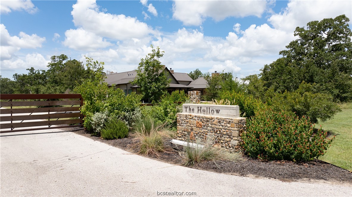 College Station, Texas 77845, United States, ,Land,Pending,50810
