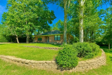 Tiny photo for 28 Sammy Snead Drive, Hilltop Lakes, TX 77871 (MLS # 26002946)