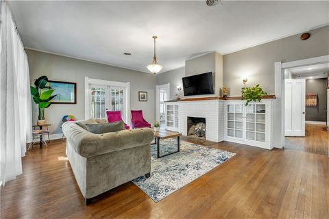 Tiny photo for 509 E 30th Street, Bryan, TX 77803 (MLS # 26004005)