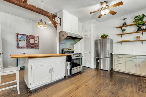 Tiny photo for 509 E 30th Street, Bryan, TX 77803 (MLS # 26004005)