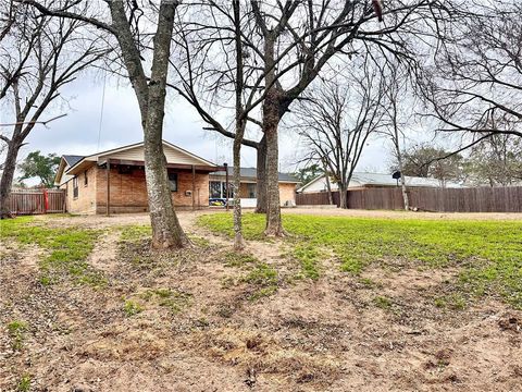 Tiny photo for 2501 Wayside Drive, Bryan, TX 77802 (MLS # 26000305)
