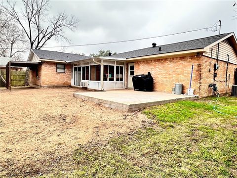 Tiny photo for 2501 Wayside Drive, Bryan, TX 77802 (MLS # 26000305)