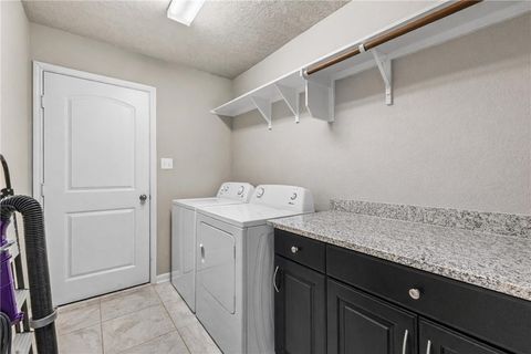 Tiny photo for 2040 Sorrento Court, Bryan, TX 77808 (MLS # 26002372)