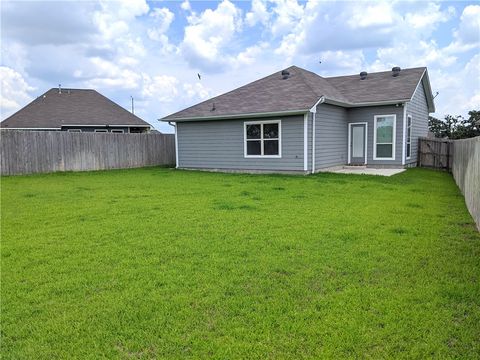 Tiny photo for 2040 Sorrento Court, Bryan, TX 77808 (MLS # 26002372)