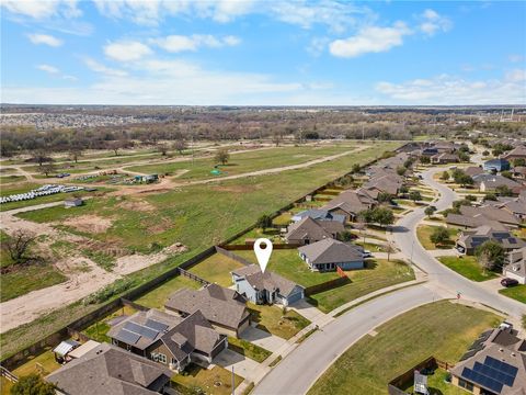 Tiny photo for 2040 Sorrento Court, Bryan, TX 77808 (MLS # 26002372)