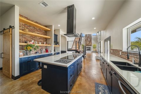 Tiny photo for 975 County Road 182, Other, TX 77575 (MLS # 26004069)