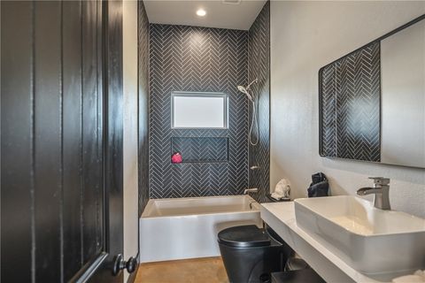 Tiny photo for 975 County Road 182, Other, TX 77575 (MLS # 26004069)