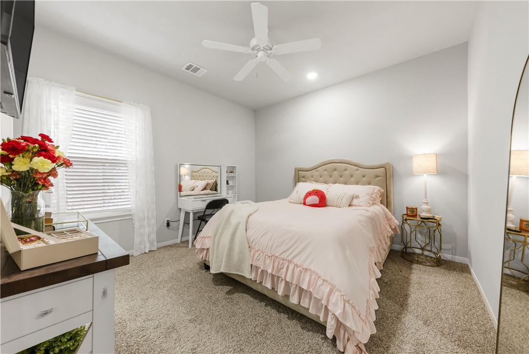 Bryan, Texas 77803, United States, 2 Bedrooms Bedrooms, ,2 BathroomsBathrooms,Residential,Active,154423