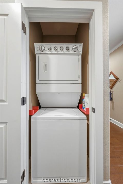 Tiny photo for 3216 Casita Court #121, Bryan, TX 77807 (MLS # 26005100)