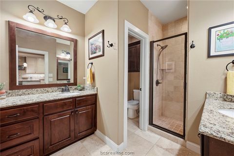 Tiny photo for 3216 Casita Court #121, Bryan, TX 77807 (MLS # 26005100)