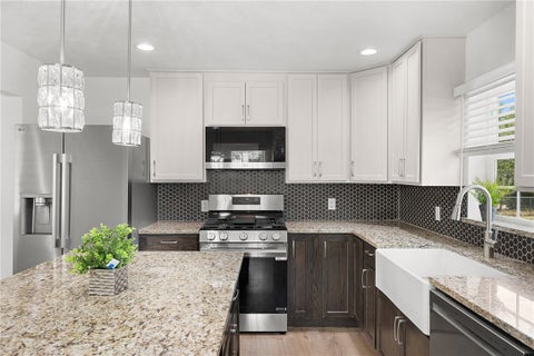 Tiny photo for 806 E 1st Street, Hearne, TX 77859 (MLS # 26009777)