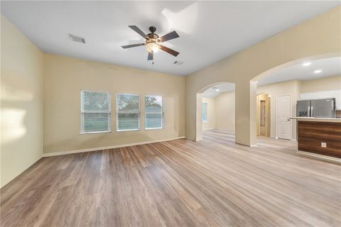 Tiny photo for 118 Pin Oak Lane, Hempstead, TX 77445 (MLS # 25013315)