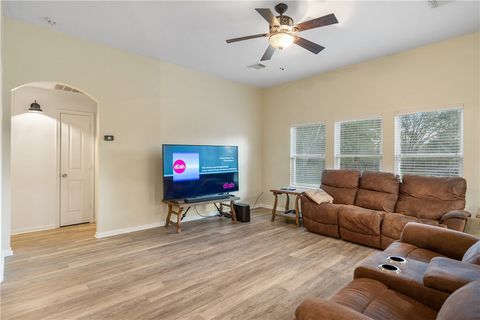 Tiny photo for 118 Pin Oak Lane, Hempstead, TX 77445 (MLS # 25013315)