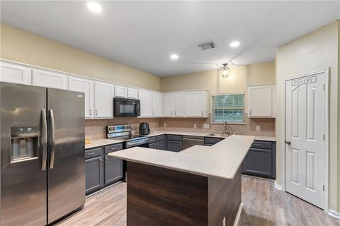 Tiny photo for 118 Pin Oak Lane, Hempstead, TX 77445 (MLS # 25013315)