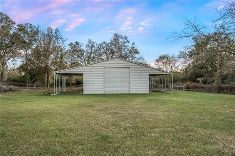 Tiny photo for 118 Pin Oak Lane, Hempstead, TX 77445 (MLS # 25013315)