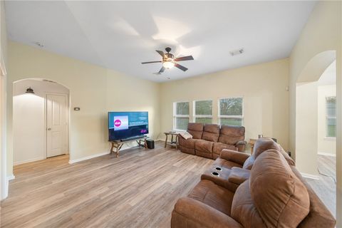 Tiny photo for 118 Pin Oak Lane, Hempstead, TX 77445 (MLS # 25013315)