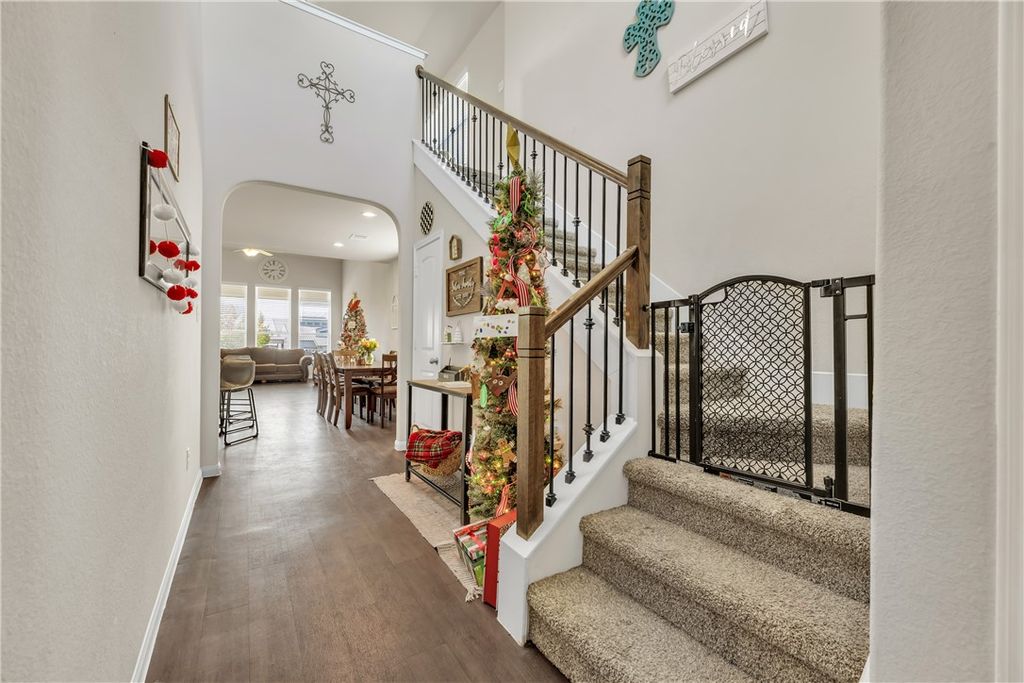 Photo of 4708 Nopalitos Way Way, Bryan, TX 77807 (MLS # 25013066)