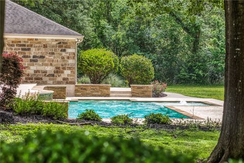 Tiny photo for 2629 Benton Drive Dr, Brenham, TX 77833 (MLS # 26005020)