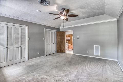 Tiny photo for 2629 Benton Drive Dr, Brenham, TX 77833 (MLS # 26005020)