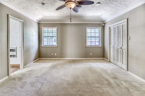 Tiny photo for 2629 Benton Drive Dr, Brenham, TX 77833 (MLS # 26005020)